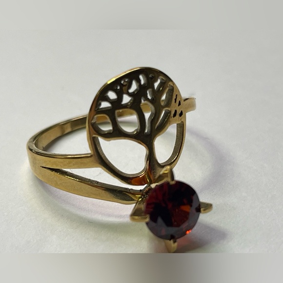 NWT Women's tree of life ring, gold-plated stainless steel red zirconia size 7.5 - Picture 8 of 17